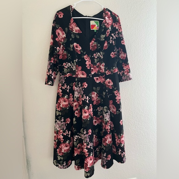 ModCloth Fervour long sleeve rose print dress - Picture 1 of 2